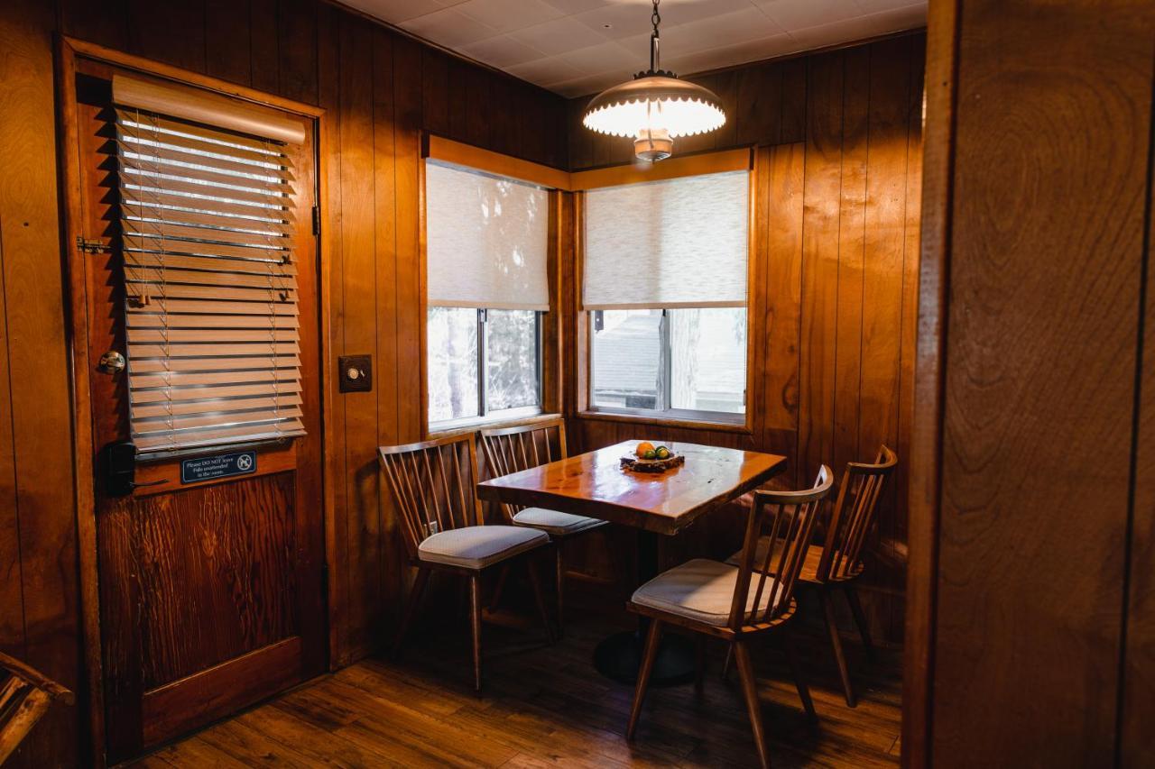 The Fireside Inn Idyllwild Bagian luar foto
