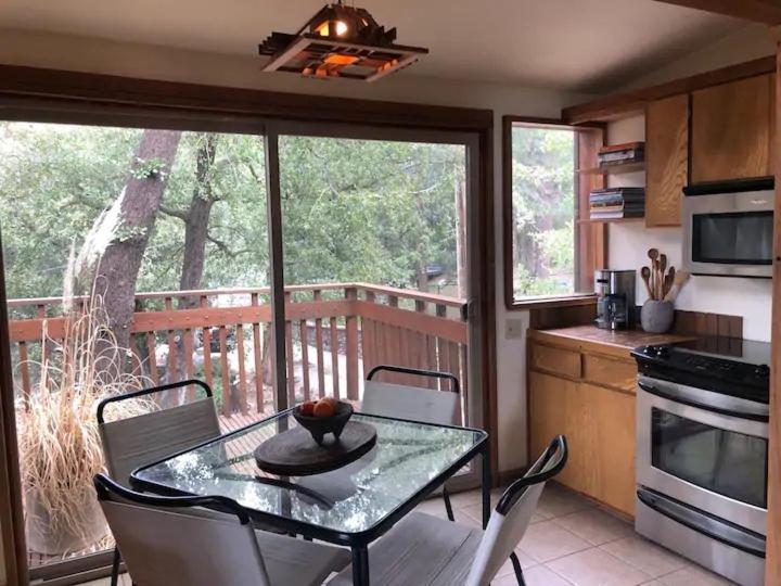 The Fireside Inn Idyllwild Bagian luar foto